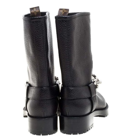 Louis Vuitton Calfskin Chain Outlaw Boots - Picture 4 of 6
